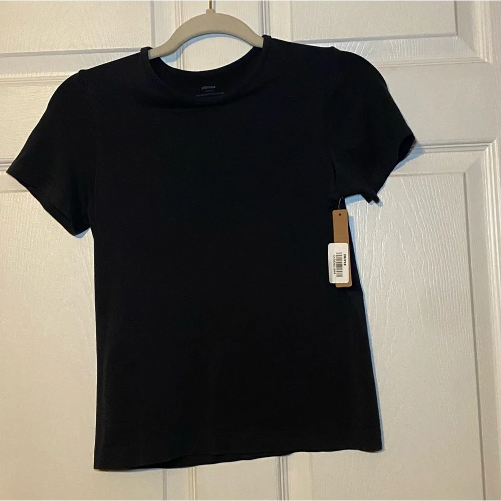 Skims Seamless T-Shirt - Picture 1 of 5